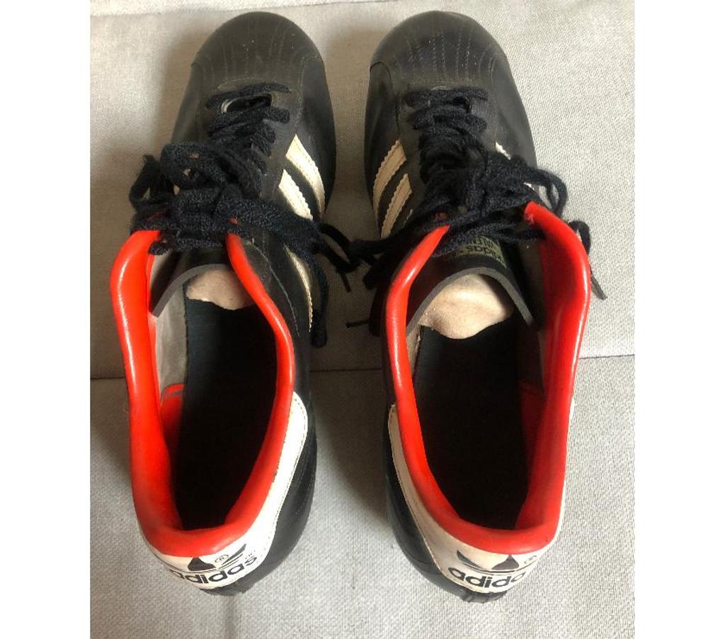 Matériel de sport Nord Wasquehal - 59290 - Photos Vivastreet Chaussures à crampon adidas