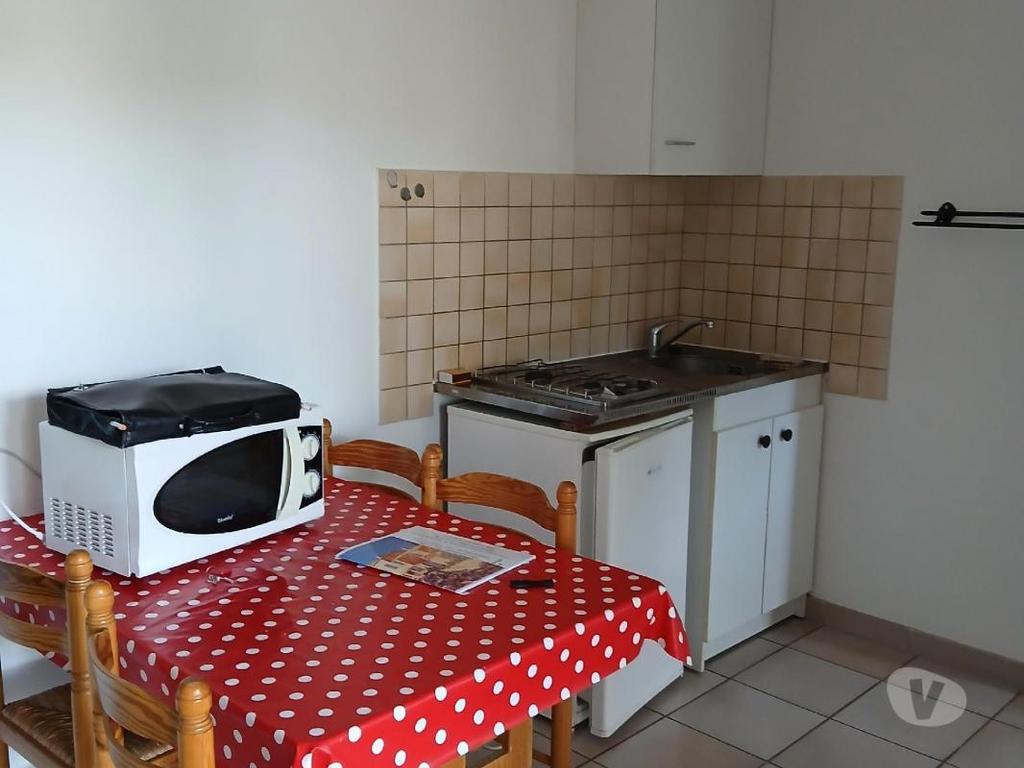 Appartement meublé Gard Montclus - 30630 - Photos Vivastreet (1115_2624_vs) Appartement T1 Studio