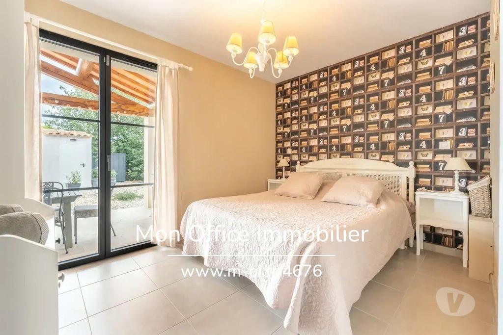 Vente Maison Vaucluse St Saturnin les Apt - 84490 - Photos Vivastreet (4676-SKA) Référence : 4676-SKA - Maison 5 pièces