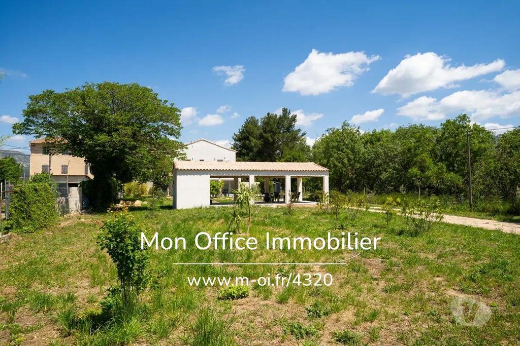 Vente Maison Bouches-du-Rhône Aubagne - 13400 - Photos Vivastreet (4623-NZW) Référence : 4623-NZW - [SOUS OFFRE] Exclusivité -...