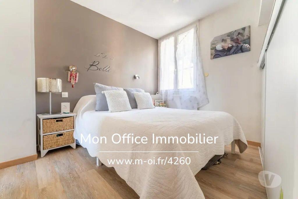 Vente Maison Bouches-du-Rhône Auriol - 13390 - Photos Vivastreet (4260-GBE) Référence : 4260-GBE - Maison 4 pièce(s) à Auriol...