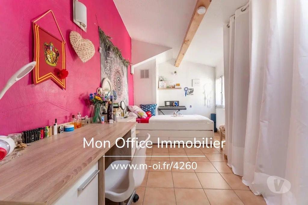 Vente Maison Bouches-du-Rhône Auriol - 13390 - Photos Vivastreet (4260-GBE) Référence : 4260-GBE - Maison 4 pièce(s) à Auriol...