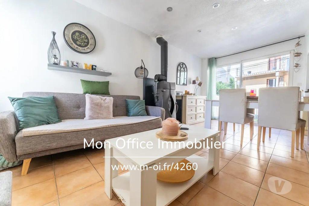 Vente Maison Bouches-du-Rhône Auriol - 13390 - Photos Vivastreet (4260-GBE) Référence : 4260-GBE - Maison 4 pièce(s) à Auriol...