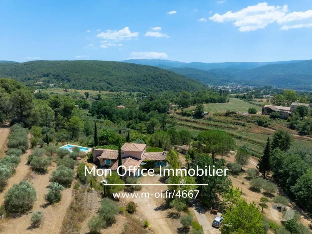 Vente Maison Var St Zacharie - 83640 - Photos Vivastreet (4667-CRO) Référence : 4667-CRO - Maison 5 pièces à...
