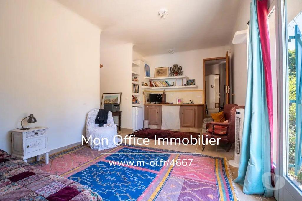 Vente Maison Var St Zacharie - 83640 - Photos Vivastreet (4667-CRO) Référence : 4667-CRO - Maison 5 pièces à...