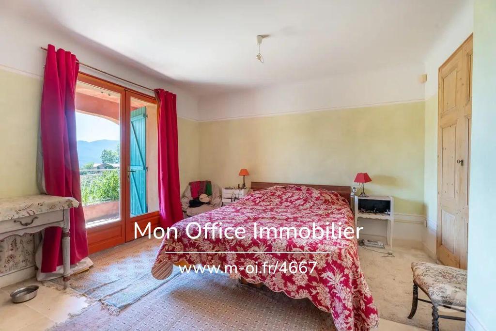 Vente Maison Var St Zacharie - 83640 - Photos Vivastreet (4667-CRO) Référence : 4667-CRO - Maison 5 pièces à...