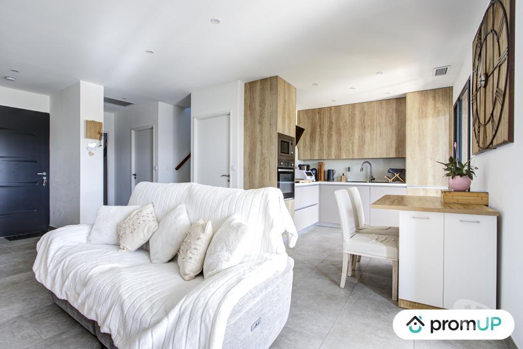 Vente Maison Hérault Montblanc - 34290 - Photos Vivastreet (V6853) Maison contemporaine de 85m2 à Montblanc