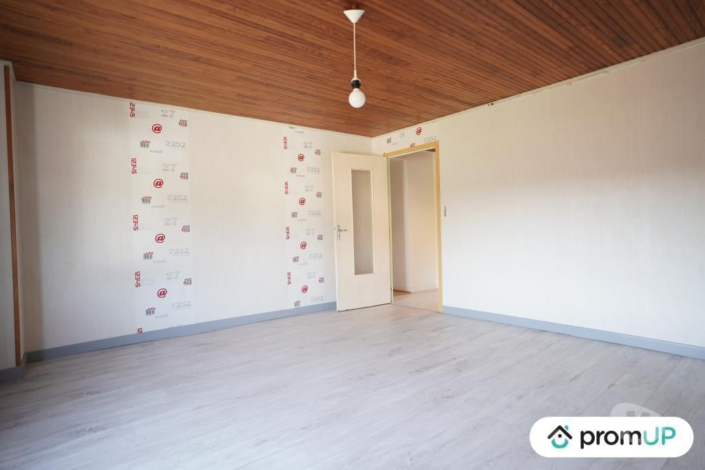 Vente Maison Haute-Saône Dampierre sur Linotte - Photos Vivastreet (V6873) Maison mitoyenne par garage de 194 m2 à...