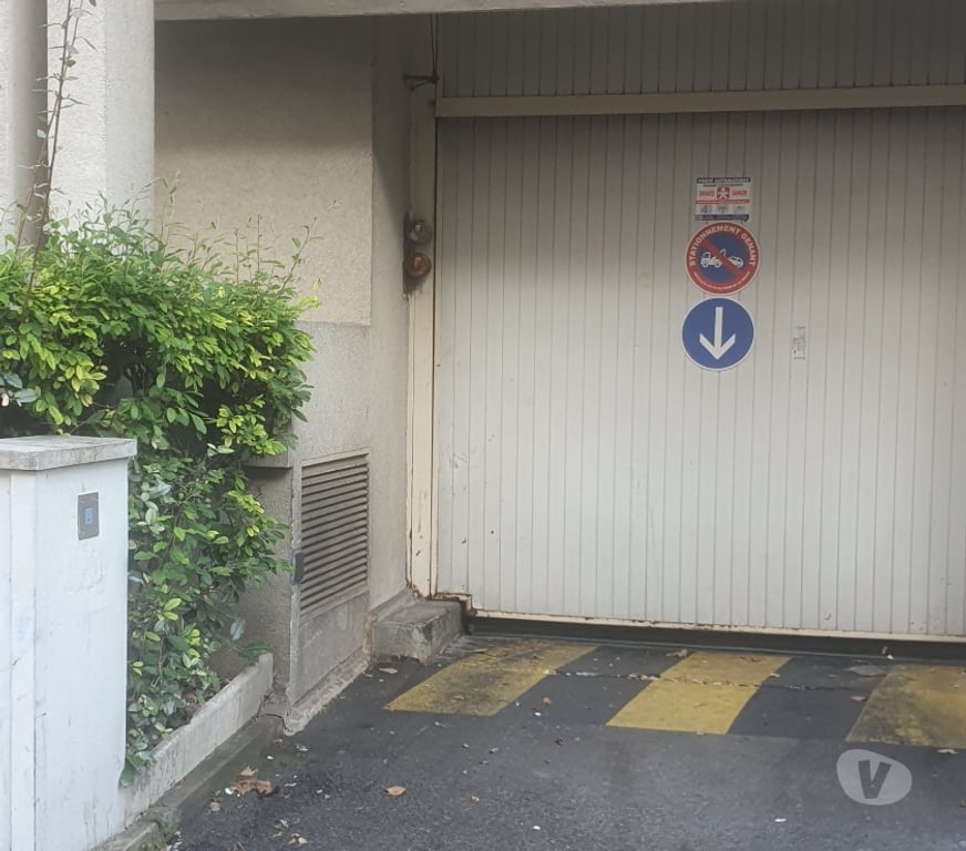 Parkings - Garages Paris Paris 19ème ardt - 75019 - Photos Vivastreet Place de parking