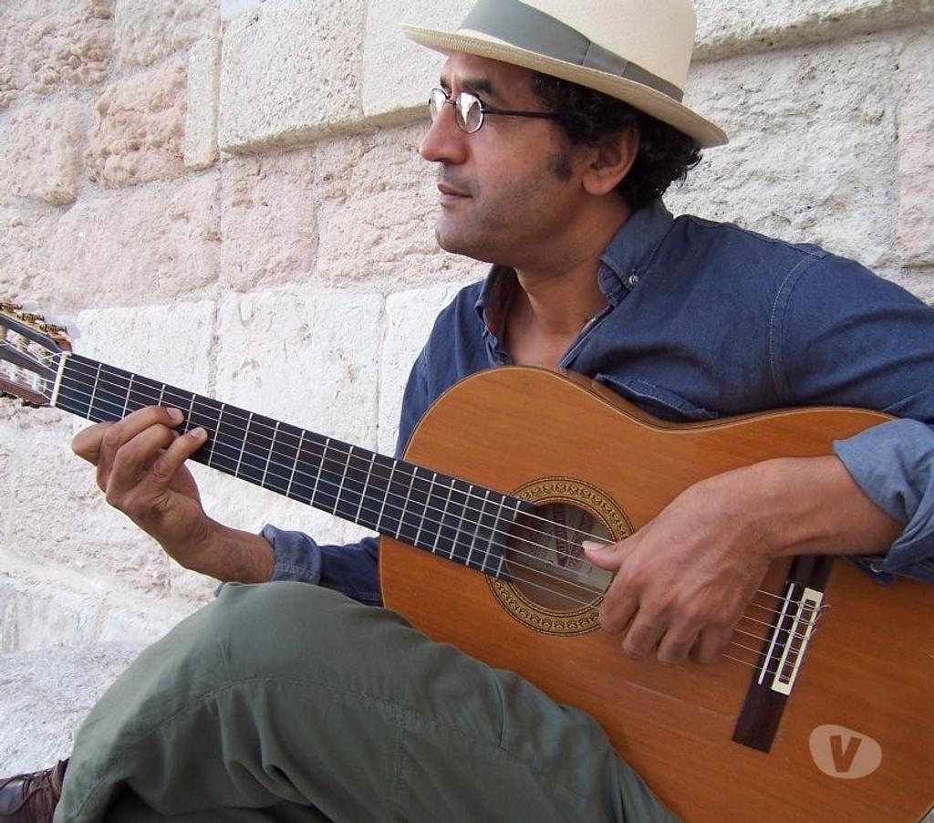 Musique - Théâtre - Danse Bouches-du-Rhône Marseille - Photos Vivastreet Cours de guitare tous styles