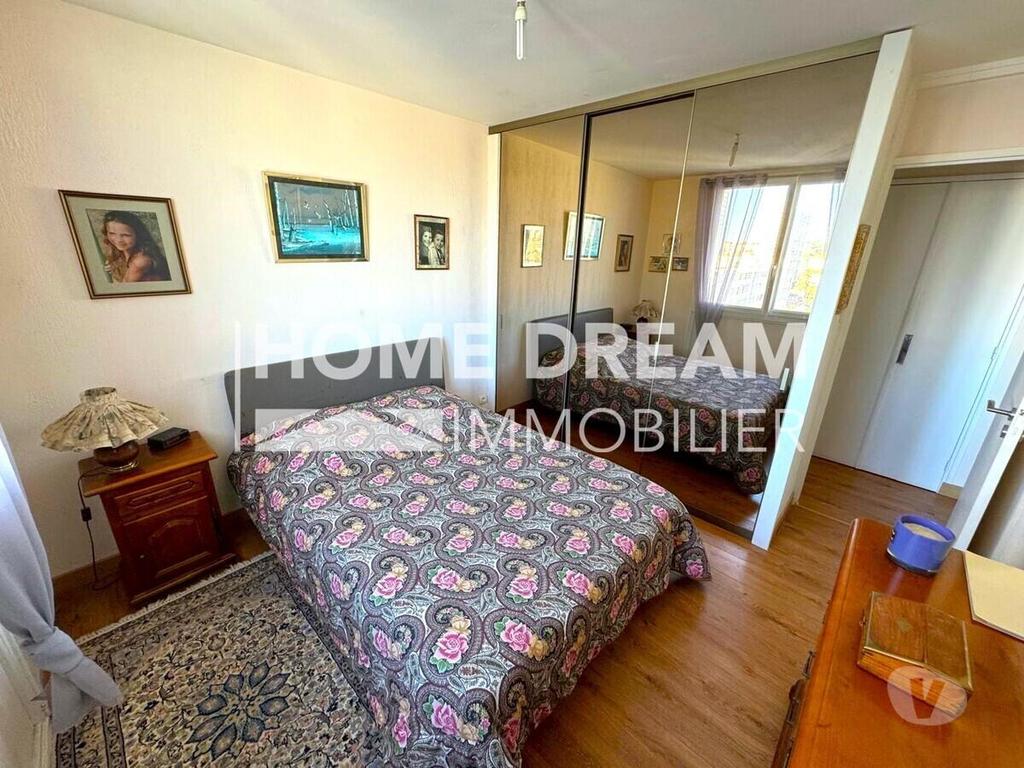 Appartements à vendre Var Toulon - Photos Vivastreet T3 Standing Vue Mer - TOULON MourillonNous vous...