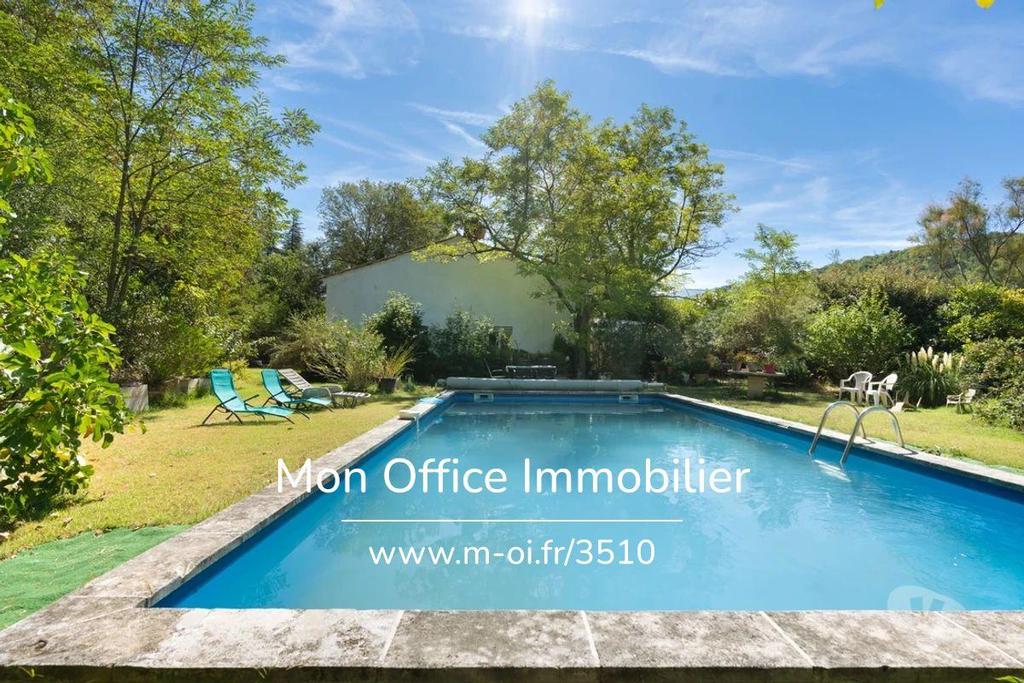 Vente Maison Vaucluse Saignon - 84400 - Photos Vivastreet (4626-SKA) Référence : 4626-SKA - Maison de campagne en plein...