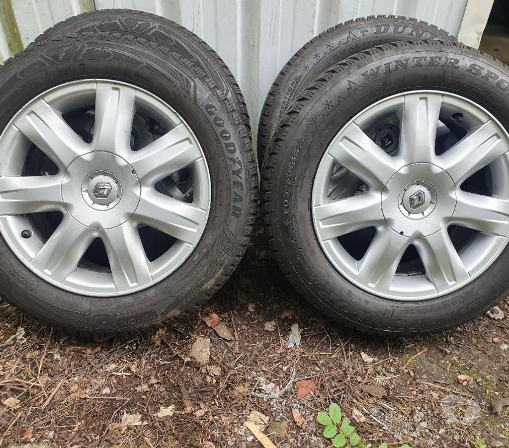 Pièces et services auto Loire St Etienne - Photos Vivastreet 4 roues neige alu 205 60 16 92H Renault Scenic 3
