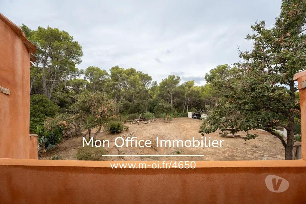 Vente Maison Var Six Fours les Plages - 83140 - Photos Vivastreet (4650-MDI.) Référence : 4650-MDI. - Villa de 115m2 au Brusc...