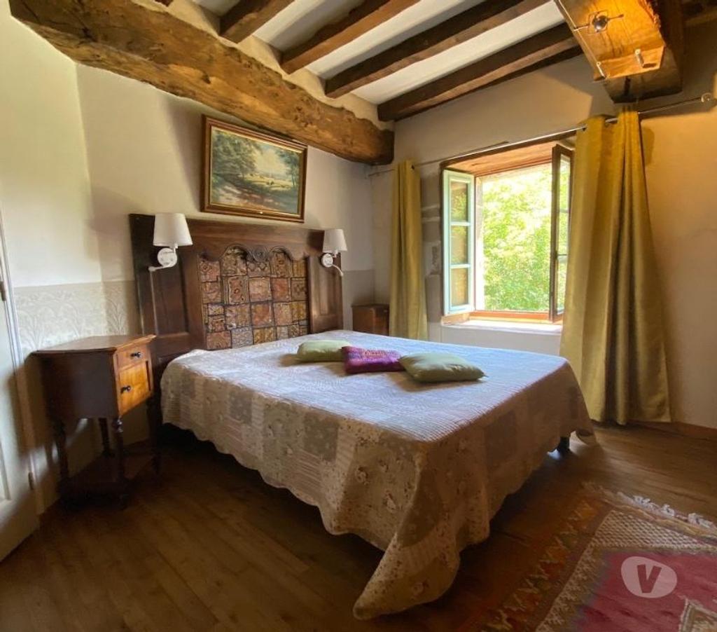 location saisonniere Ille-et-Vilaine Becherel - 35190 - Photos Vivastreet Maison de charme en pleine campagne