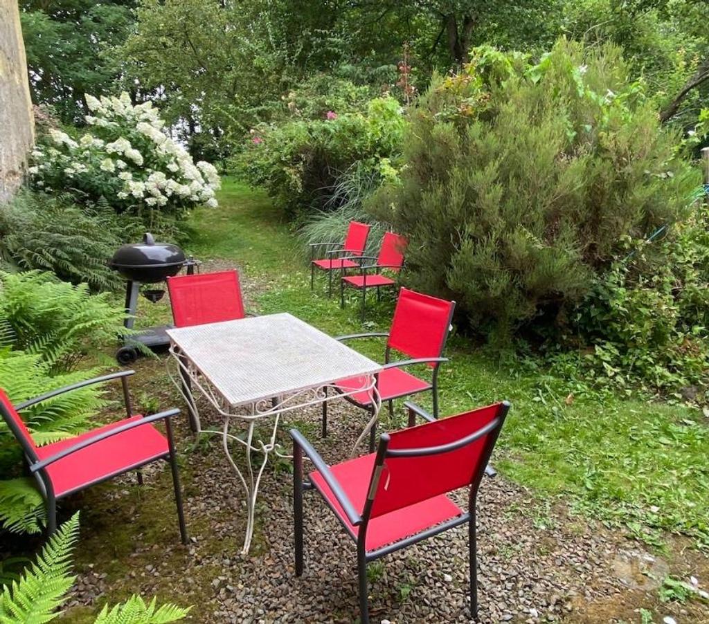 location saisonniere Ille-et-Vilaine Becherel - 35190 - Photos Vivastreet Maison de charme en pleine campagne