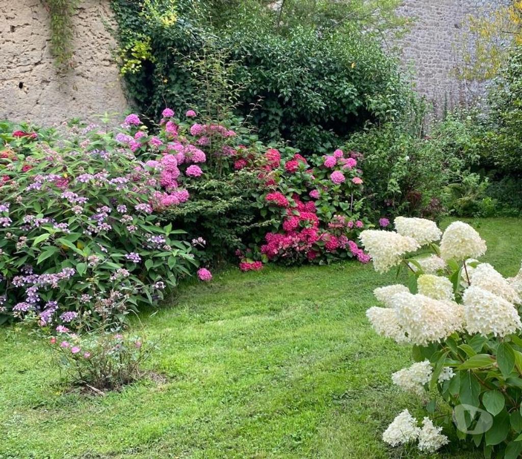 location saisonniere Ille-et-Vilaine Becherel - 35190 - Photos Vivastreet Maison de charme en pleine campagne