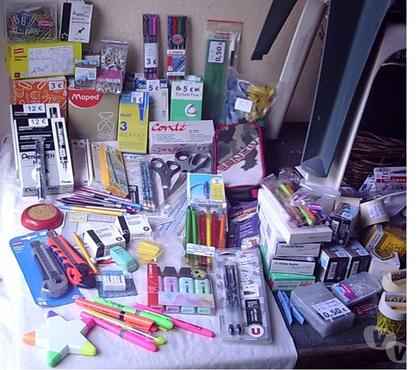 Accessoires - Bagagerie Bouxwiller Bas-Rhin - Photos Vivastreet MATERIELS SCOLAIRES ou de BUREAU - Neufs