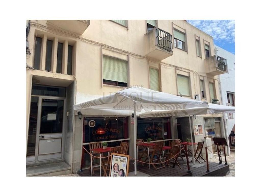 Vente Immeuble Portugal - Photos Vivastreet Bâtiment à vendre au centre-ville historique de Lagos