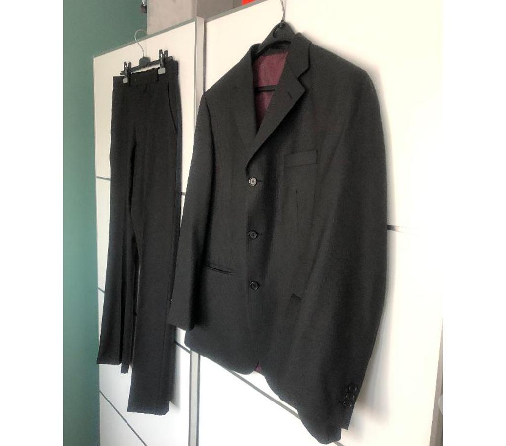 Vêtements occasion Nord Wasquehal - 59290 - Photos Vivastreet Costume homme 2 pièces BRICE