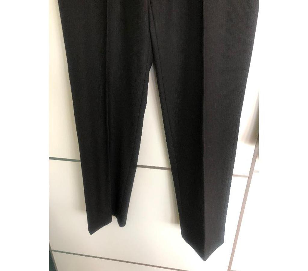 Vêtements occasion Nord Wasquehal - 59290 - Photos Vivastreet Costume homme 2 pièces BRICE