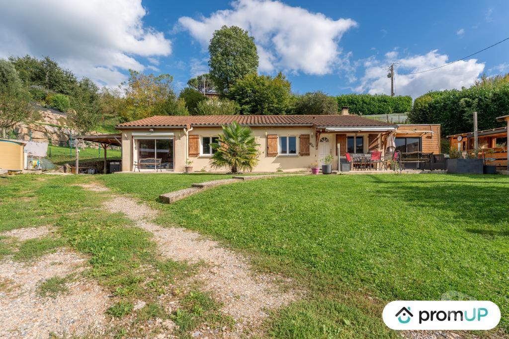 Vente Maison Loire St Victor sur Rhins - 42630 - Photos Vivastreet (V6876) Maison de plain pied de 146 m2 à SAINT-VICTOR-SUR-RHINS