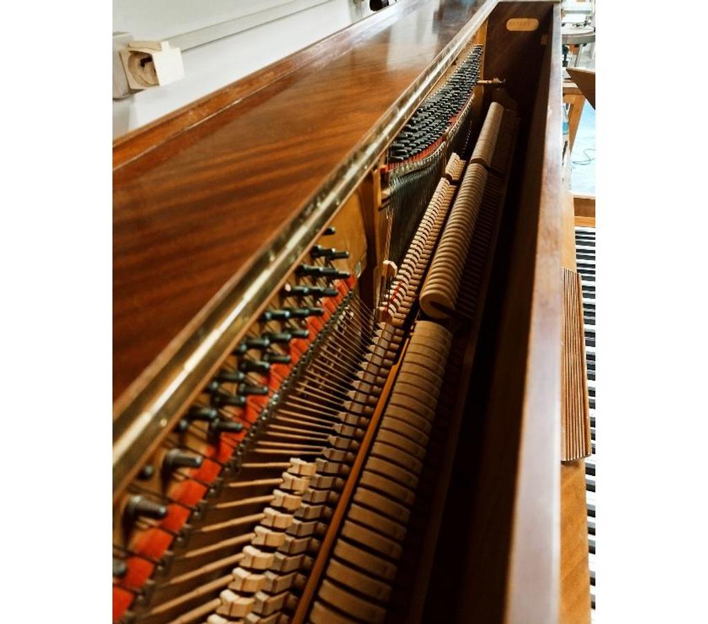 Instruments de musique Hérault Montpellier - Photos Vivastreet Piano droit Pleyel avec système silencieux de 1936