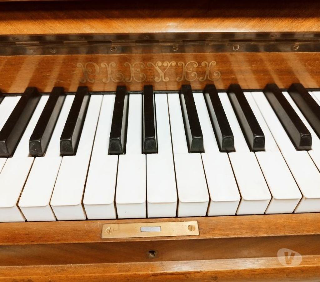 Instruments de musique Hérault Montpellier - Photos Vivastreet Piano droit Pleyel avec système silencieux de 1936