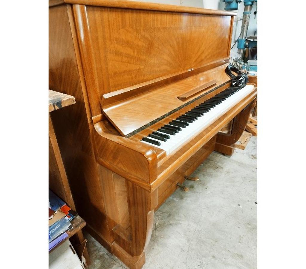 Instruments de musique Hérault Montpellier - Photos Vivastreet Piano droit Pleyel avec système silencieux de 1936
