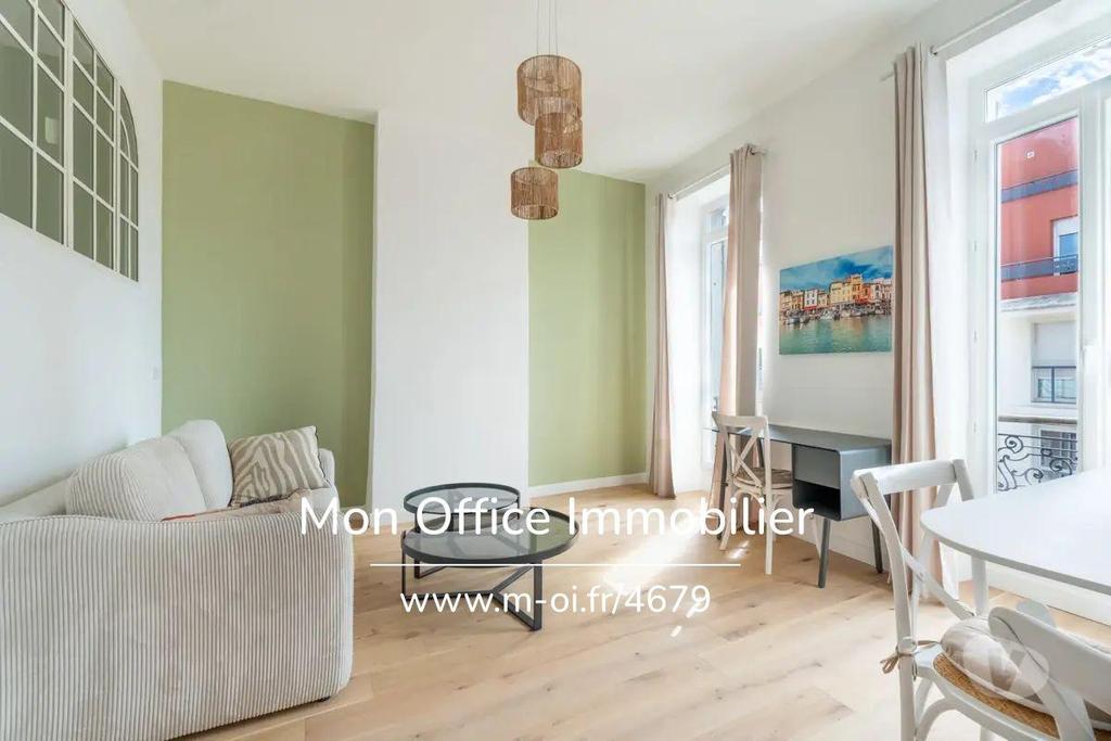 Appartements à vendre Bouches-du-Rhône Marseille - Photos Vivastreet (4681-AFO.) Référence : 4681-AFO. - Appartement 2 pièces dans...