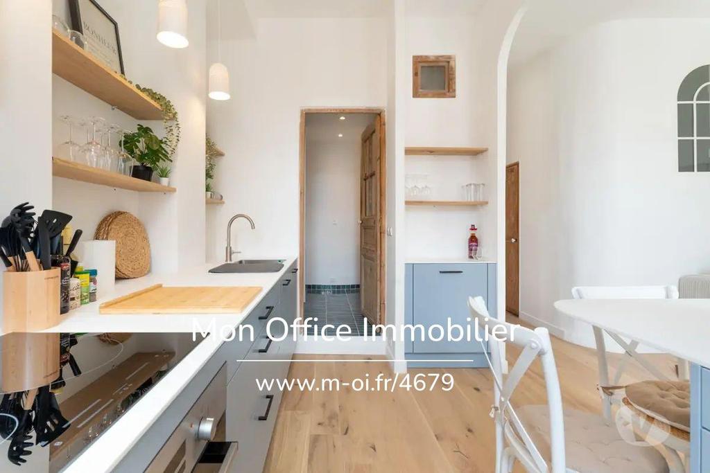 Appartements à vendre Bouches-du-Rhône Marseille - Photos Vivastreet (4681-AFO.) Référence : 4681-AFO. - Appartement 2 pièces dans...