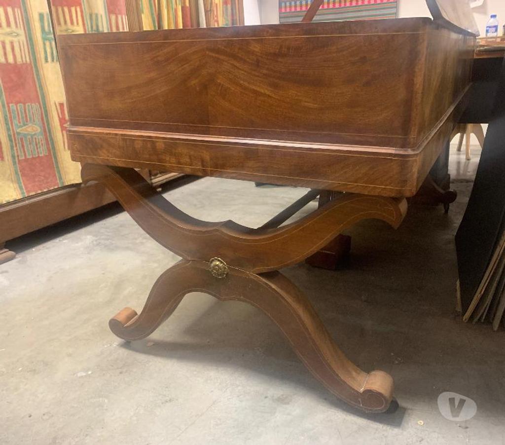 Instruments de musique Hérault Montpellier - Photos Vivastreet Piano pianoforte carré Boisselot & Fils 173 x 81 cm de 1846