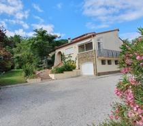 Belle maison d'architecte de type T6 de 204m² avec parc