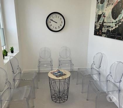 bureaux locaux L'Hopital le Grand Loire - Photos Vivastreet CABINET MEDICAL A LOUER à L’Hôpital-le-Grand ⬇️