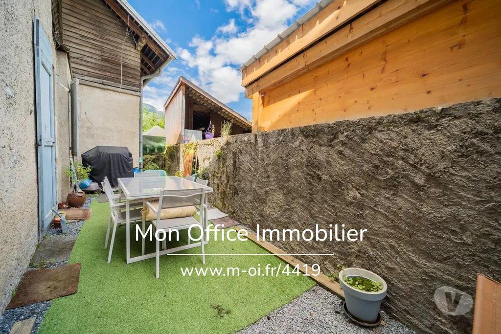 Appartements à vendre Haute-Savoie Doussard - 74210 - Photos Vivastreet (4419-TCA) Référence : 4419-TCA - Appartement 4 pièces -...