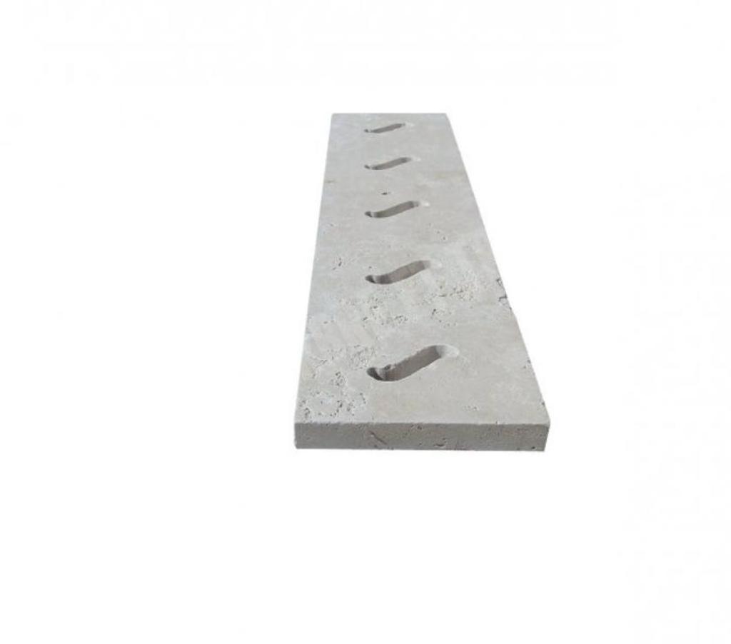  Var Forcalqueiret - 83136 - Photos Vivastreet Travertin Beige Grille Serpent 12,5x50 cm