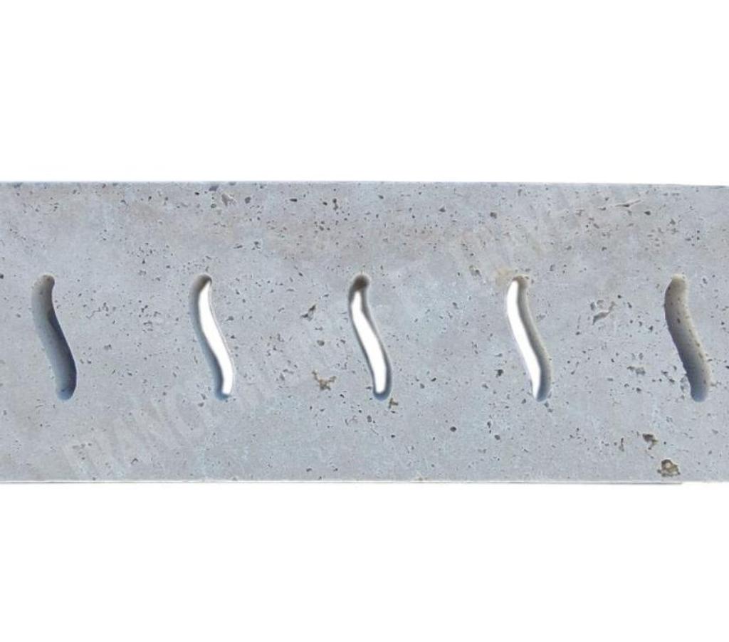  Var Forcalqueiret - 83136 - Photos Vivastreet Travertin Beige Grille Serpent 19x50 cm