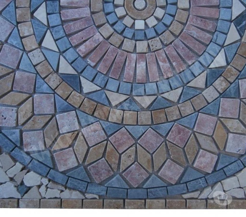  Var Forcalqueiret - 83136 - Photos Vivastreet Travertin Multicolore Rosace 91x91 cm