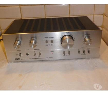 Photo - Video - Son Fontenay le Fleury Yvelines - Photos Vivastreet Ampli AKAI AM-2250 s'allume Amplificateur HiFi
