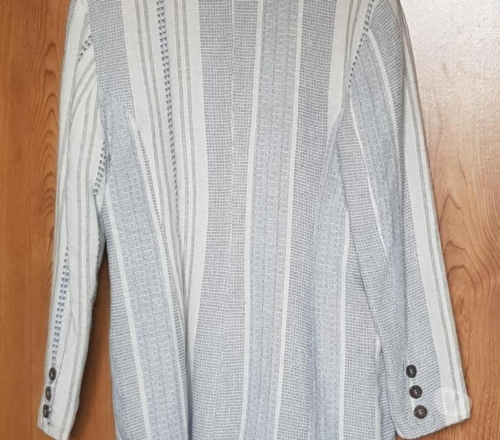 Vêtements occasion Essonne Juvisy sur Orge - 91260 - Photos Vivastreet vestes femme bon état