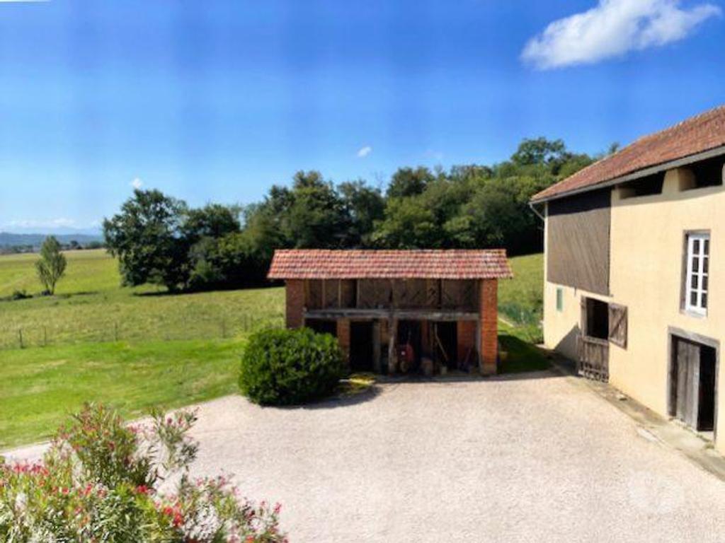 Vente Maison Gers Mielan - 32170 - Photos Vivastreet Ancienne ferme rénovée avec piscine et vue Pyrénées