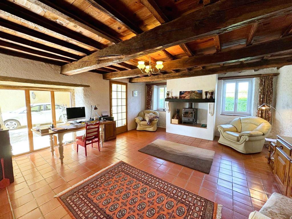 Vente Maison Gers Mielan - 32170 - Photos Vivastreet Ancienne ferme rénovée avec piscine et vue Pyrénées