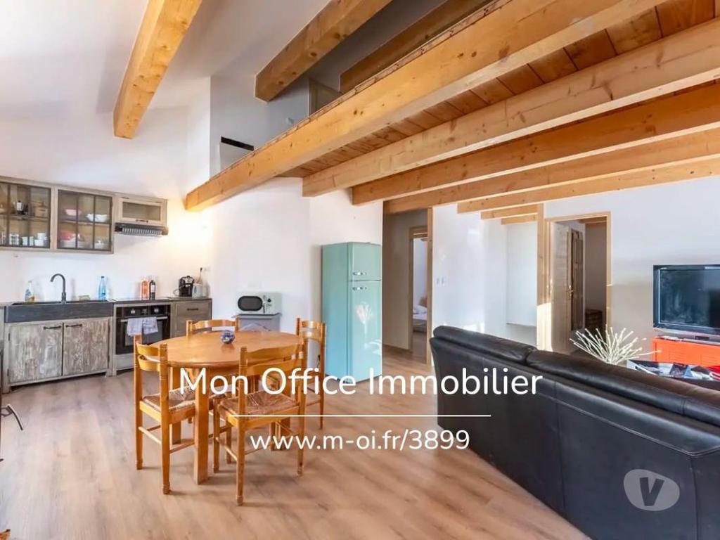 Vente Maison Hautes-Alpes Le Monetier les Bains - 05220 - Photos Vivastreet (3899-BAU.) Référence : 3899-BAU. - Chalet divisé en 2...