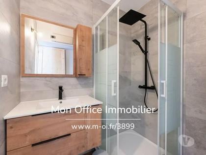 Achat maison Le Monetier les Bains Hautes-Alpes - Photos Vivastreet (3899-BAU.) Référence : 3899-BAU. - Chalet divisé en 2...