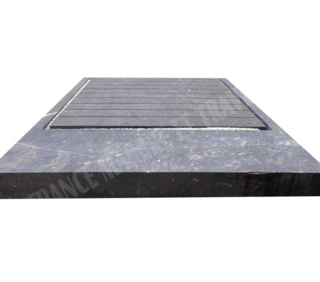  Var Forcalqueiret - 83136 - Photos Vivastreet Marbre Noir Bac A Douche 140x110 cm