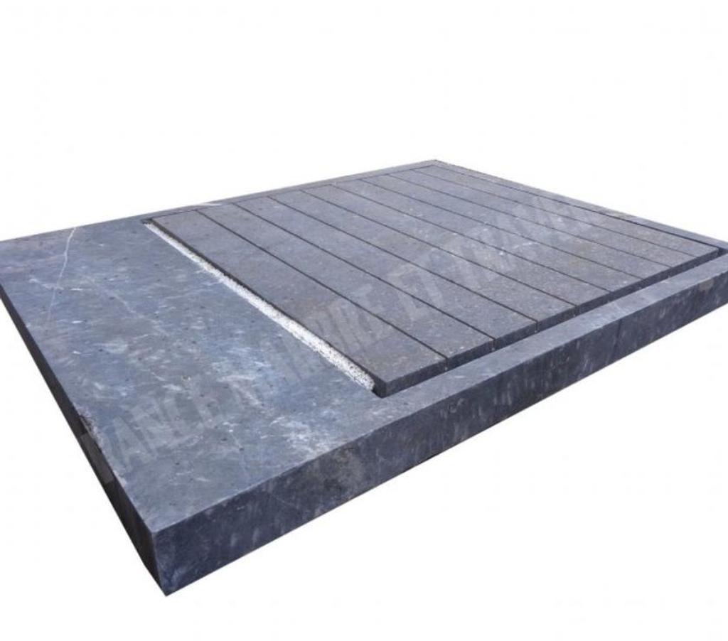  Var Forcalqueiret - 83136 - Photos Vivastreet Marbre Noir Bac A Douche 140x110 cm