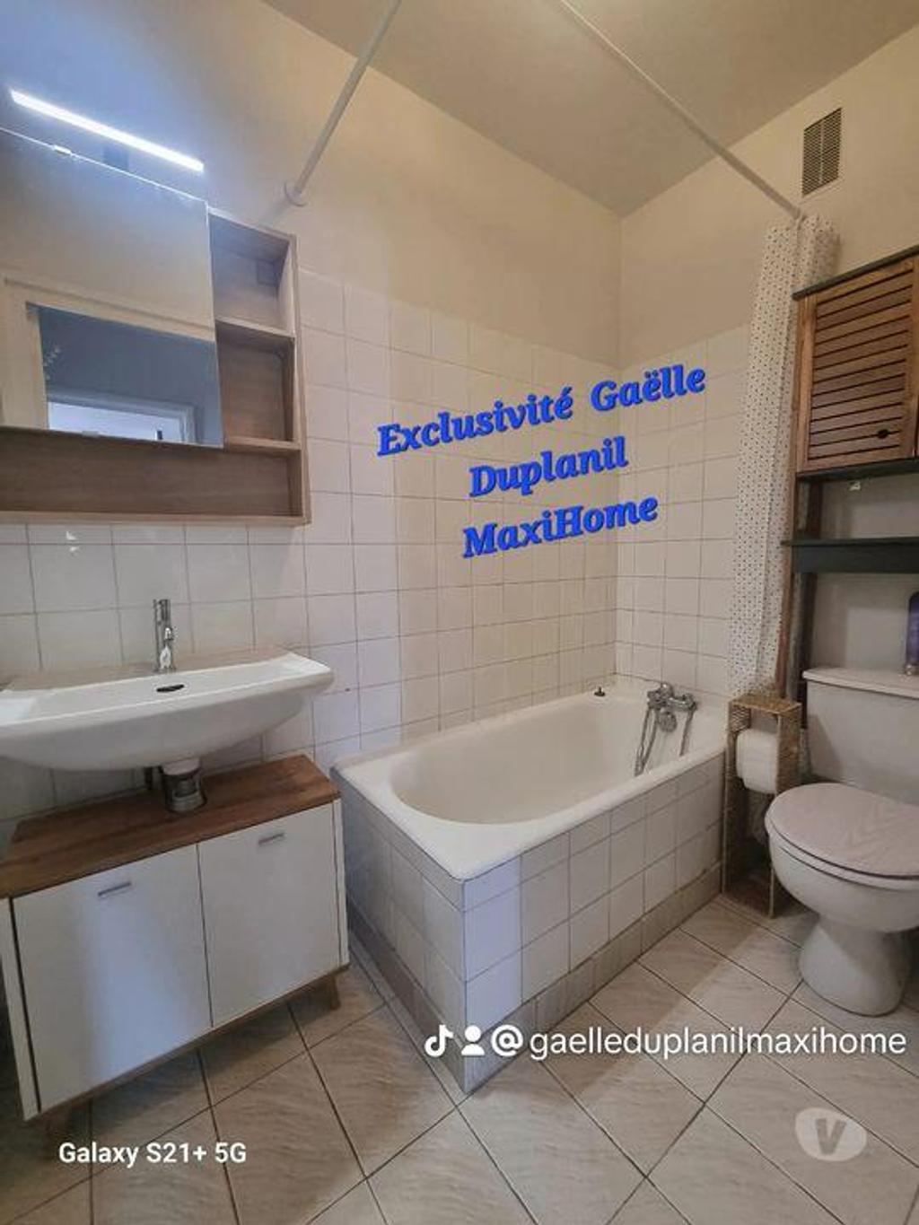 Appartements à vendre Haute-Loire Vals pres le Puy - 43750 - Photos Vivastreet Charmant appartement T2 de 47 m² à Vals-près-le-Puy