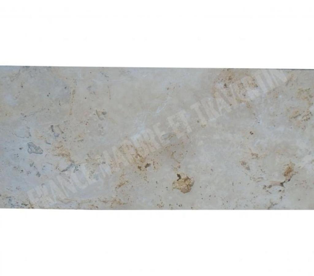  Var Forcalqueiret - 83136 - Photos Vivastreet Travertin Beige Nuancé Margelle Piscine BD 25x61CM