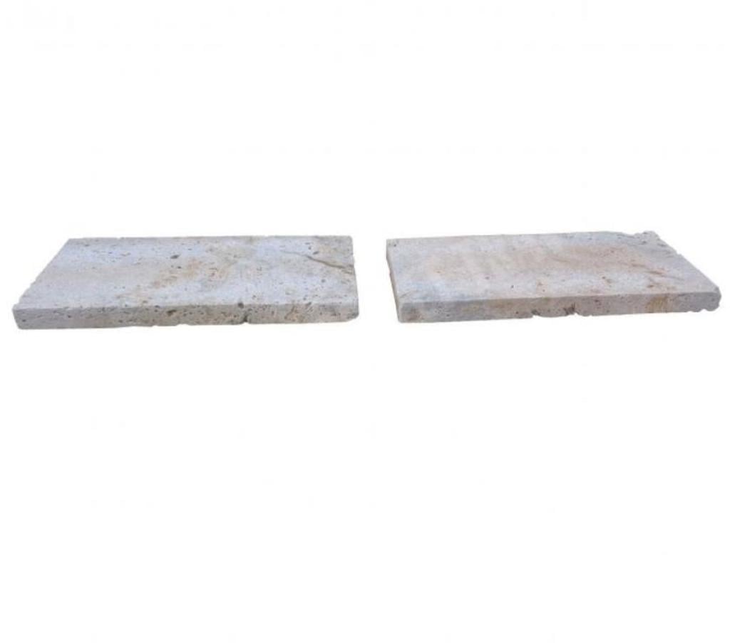  Var Forcalqueiret - 83136 - Photos Vivastreet Travertin Beige Nuancé Margelle Piscine BD 30,5x61cm