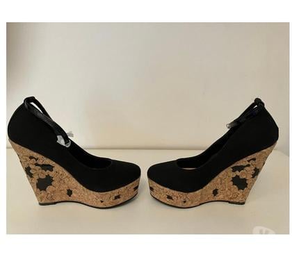 Chaussures Le Taillan Medoc Gironde - Photos Vivastreet Chaussures noires compensées neuves